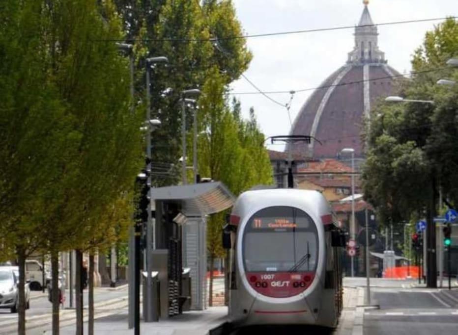 Deledda19 Casa A 15 Minuti Da Firenze Apartman Scandicci Kültér fotó